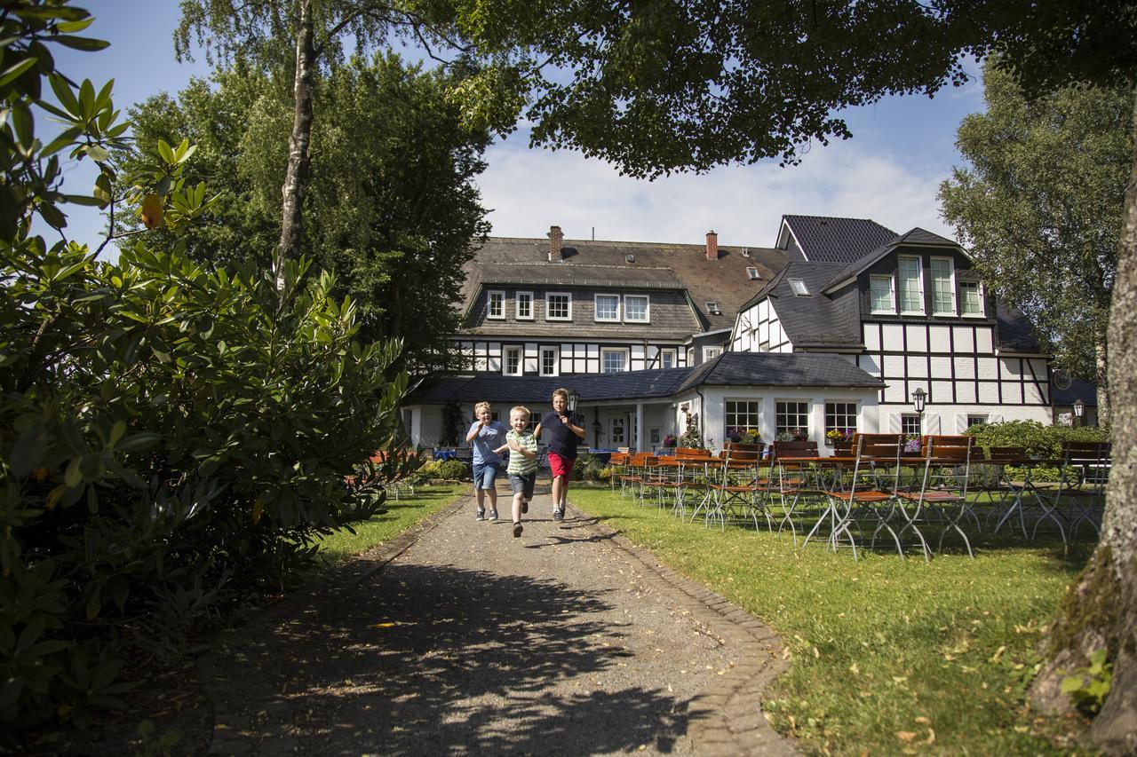 Hotel Waldhaus Foeckinghausen Bestwig Bagian luar foto